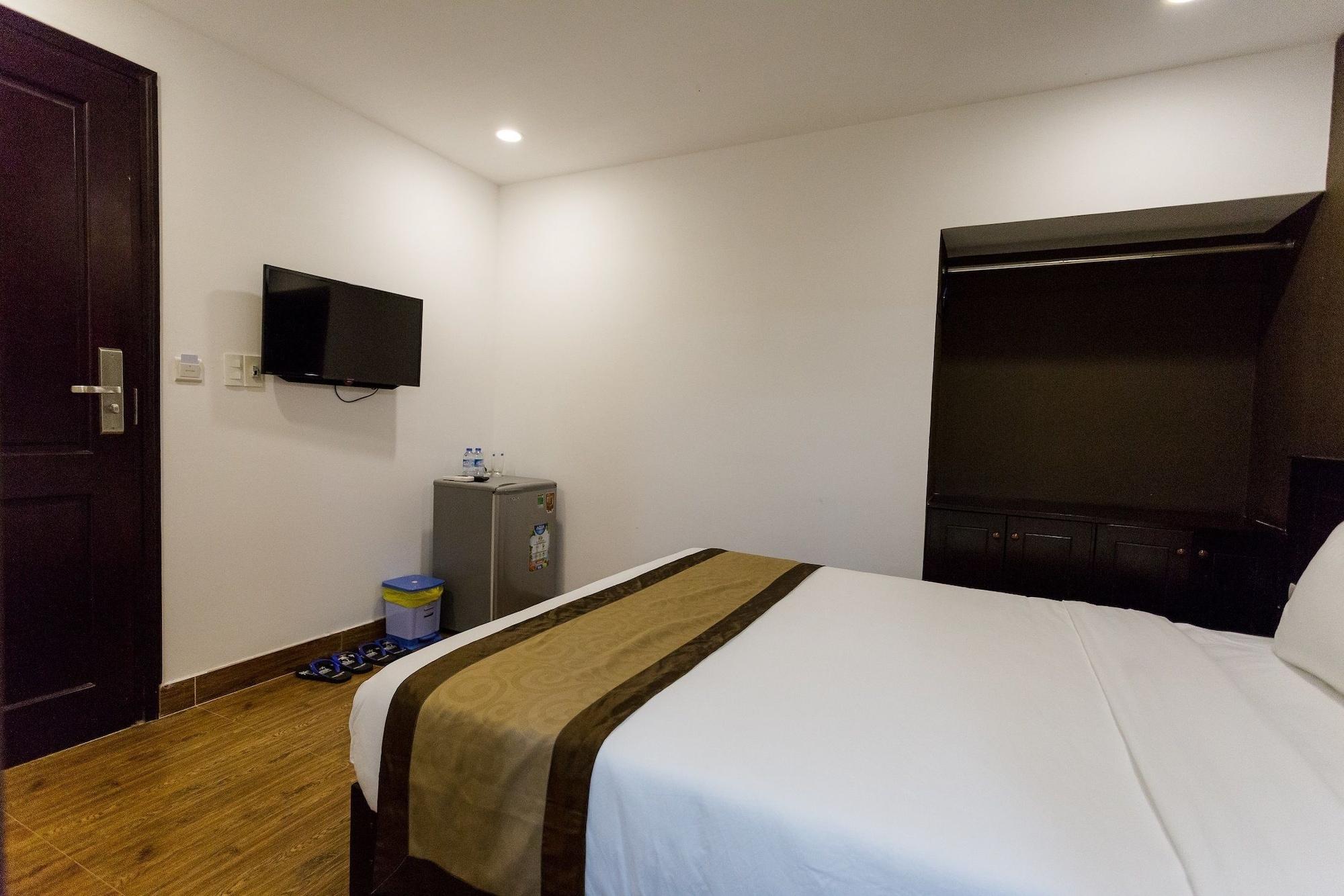 Manchester Hotel Da Nang Bagian luar foto