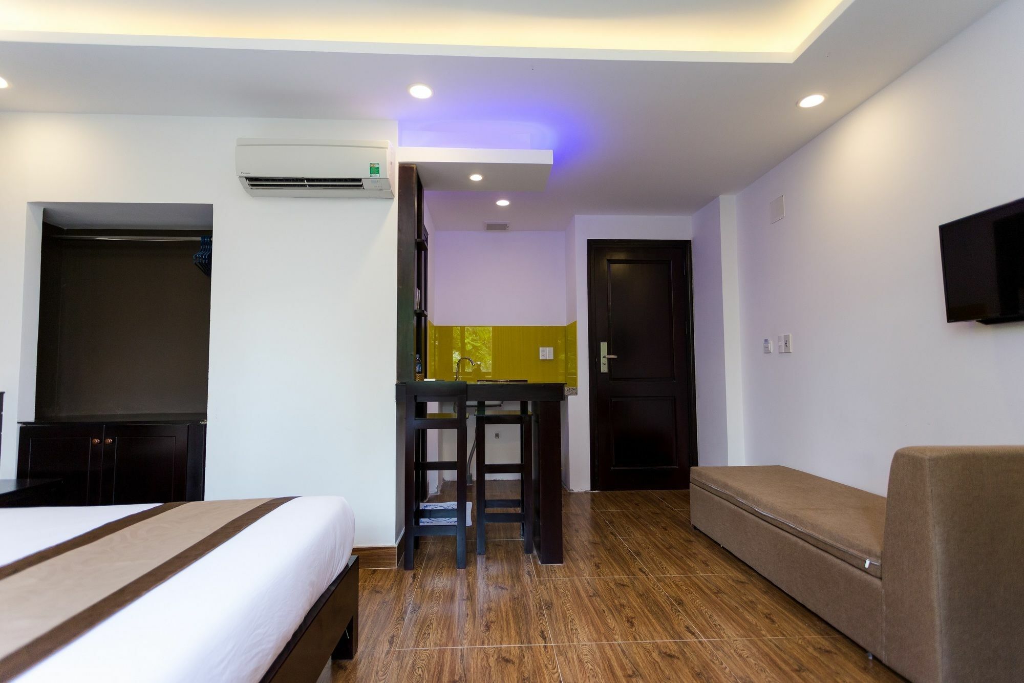Manchester Hotel Da Nang Bagian luar foto